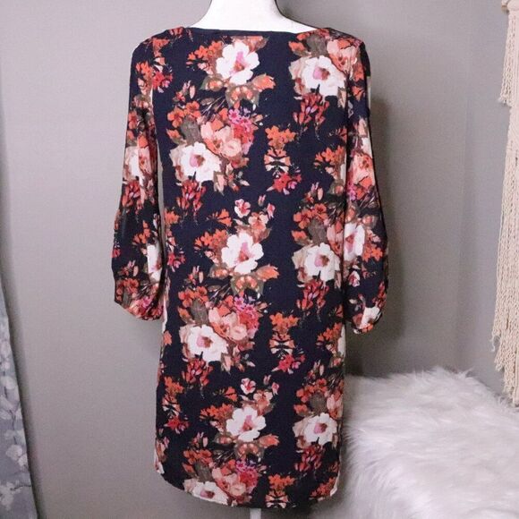 Lulu's | Floral Shift Dress Small Long Sleeve V Neck - Picture 6 of 8
